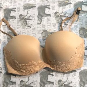 Victoria Secrets Convertible bra never worn
